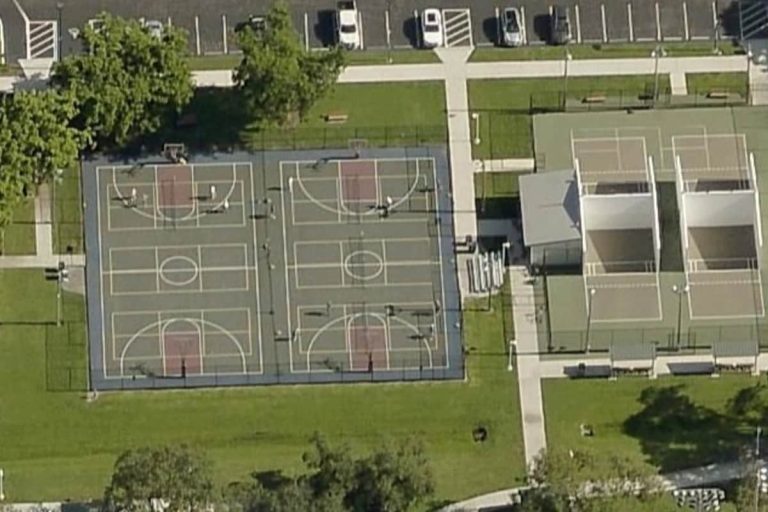 Aerial view of outdoor pickleball courts in Fleischmann Park Naples FL